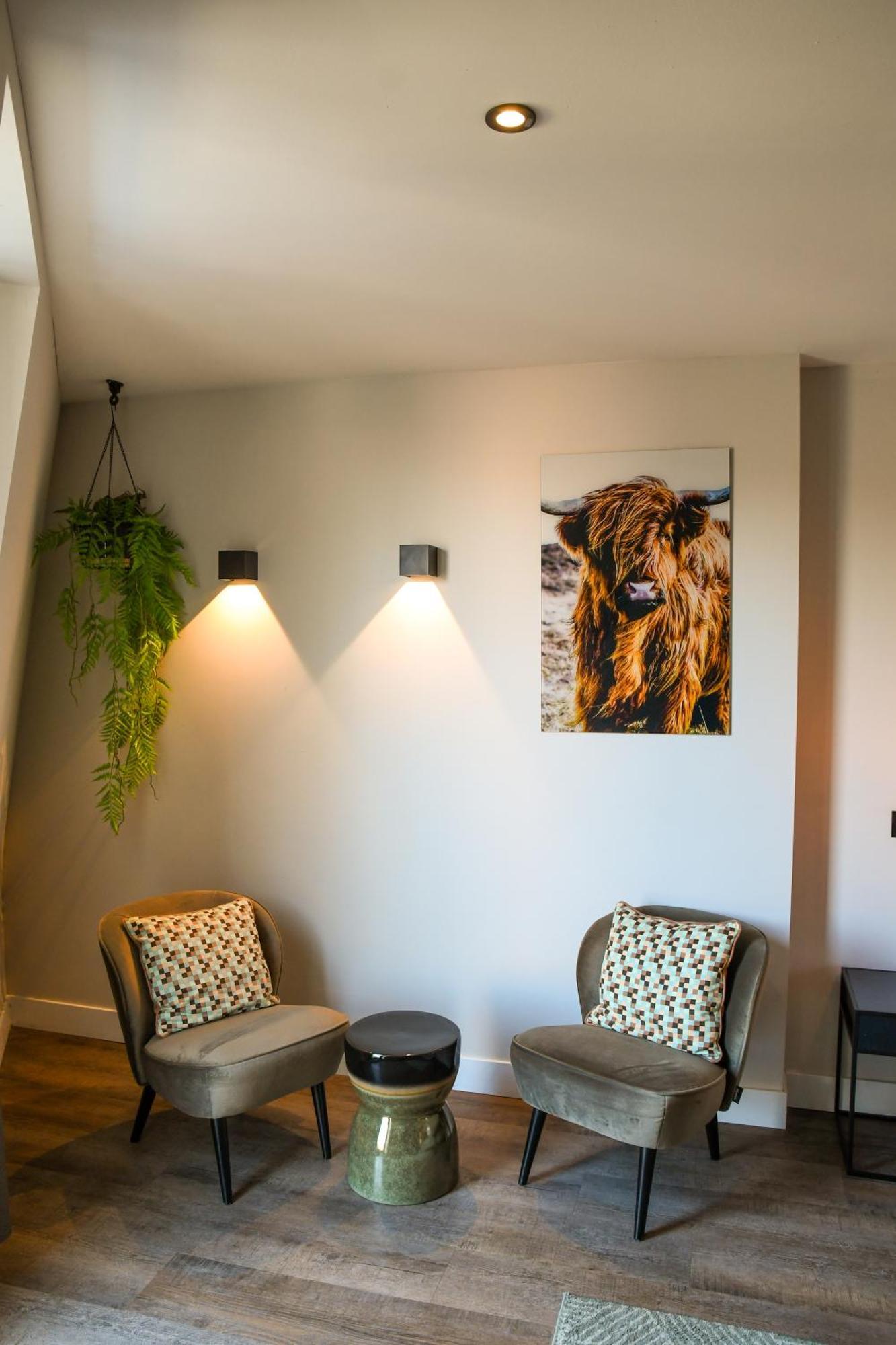 La Boutique Hotel *